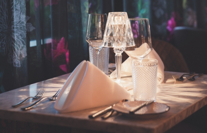 Mico Dining Setting