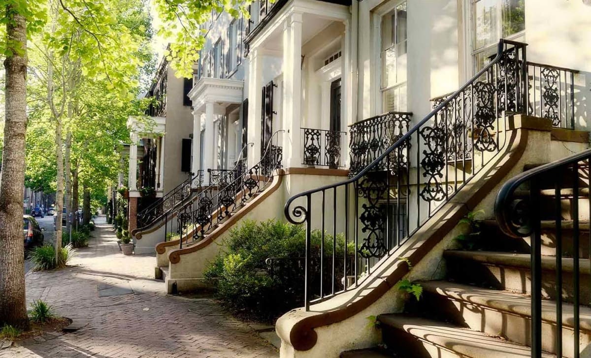Luxury Travel Experiences in Savannah